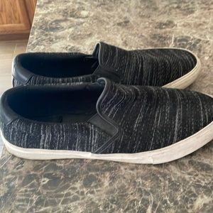 Men’s Casual Slip on Size 10